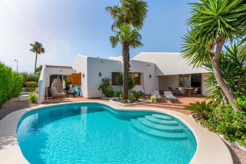 Deluxe Villa