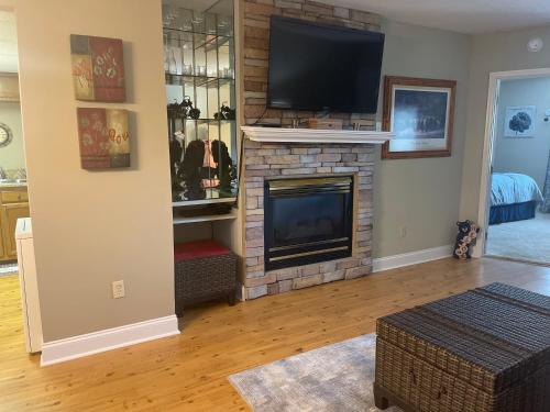 River Place Condos #605 2BD