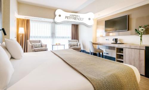 Ilunion Málaga - image 14