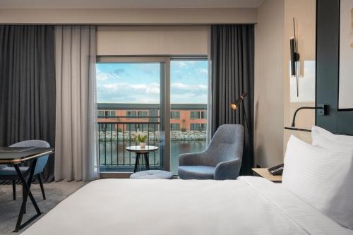 Crowne Plaza Istanbul Tuzla Viaport Marina by IHG, Istanbul (photo 9)