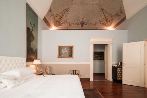 Royal Palace Hotel & Spa - image 9