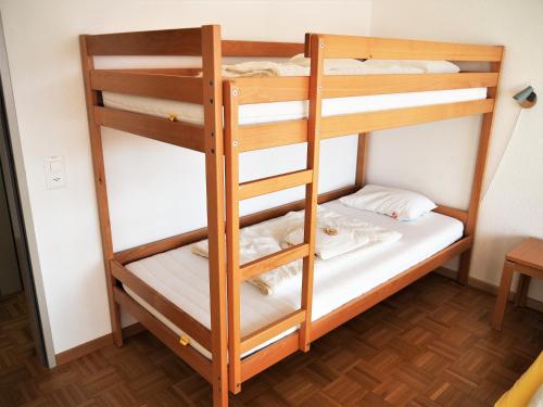 6-Bed Mixed Dormitory Room