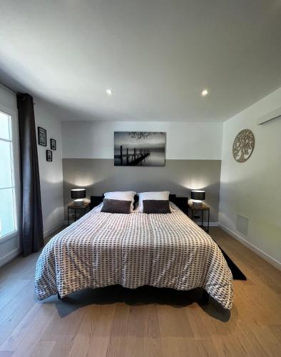 Chambre avec salle de bain privée de la Canopée de Mios chambre d'hôte Croix d'Hins