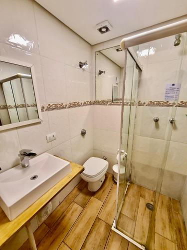 Standard Suite image 4