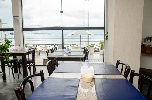 餐廳, La Belle Beach Hotel in 納塔爾