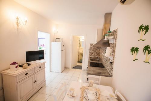 Beach Holiday Home Laura - image 9