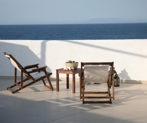 white house apollon naxos in Apollonas