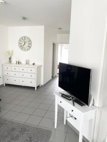 Innenstadt Neumarkt-Schildergasse stylische Wohnung, Cologne (photo 9)