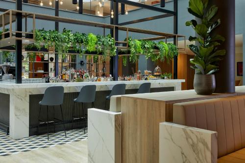 Bar/lounge, Crowne Plaza Hotel Hamburg - City Alster By IHG in Hamburg