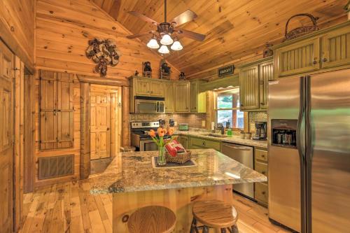 Peaceful Forest Escape with Game Room and Hot Tub in Blue Ridge, USA