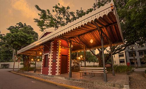 AMPLA e CONFORTÁVEL SUITE - BAIRRO DO ESPINHEIRO - RECIFE