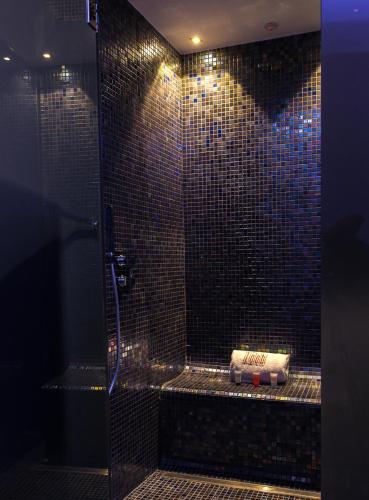 Double room, pool
