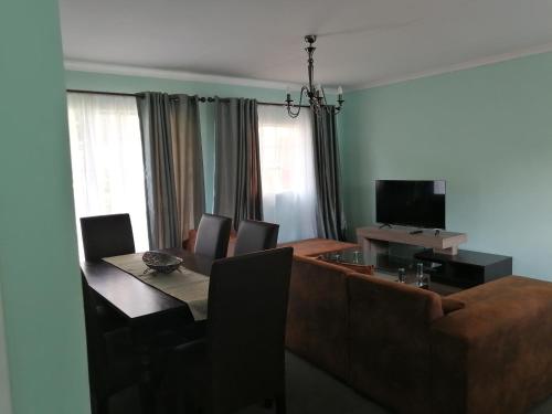 UNIT 97 FLAT