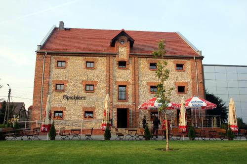 Restoran, Noclegi Zlota Podkowa in Olszowa