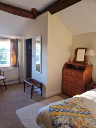 Ternhill Farm House - 5 Star Guest Accommodation with optional award winning breakfast