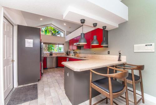 SWISS 57 - Lake Denise - image 10