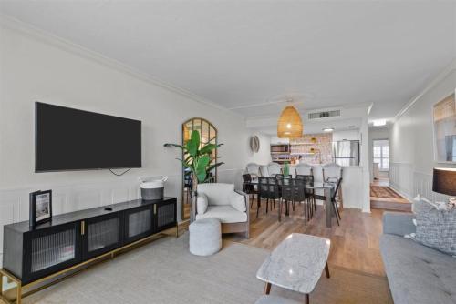 South Seas Beach Villa 2008 - image 2