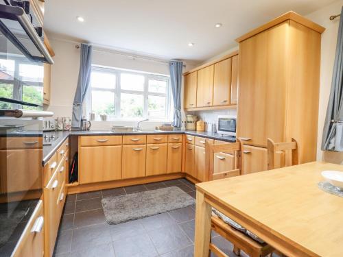 ทัศนียภาพภายนอกโรงแรม, Pencraig in คอลวี เบย์