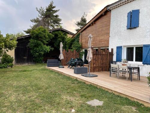Les Gites de l'aiguete in Hauterives