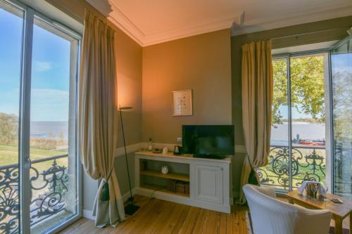 363933534 Château Grattequina Hôtel