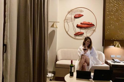 Zuri Resort Room Type - Premier King Room
