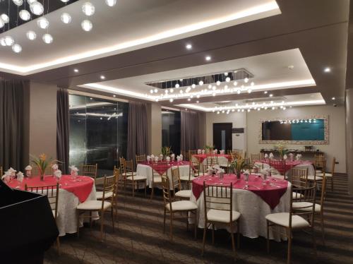 Banquet hall, Zuri Resort in Coron