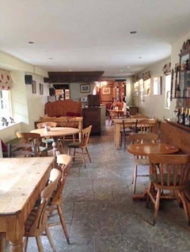 The Royal Oak Burford - image 7