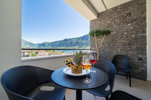 C Group apartments in Kotor