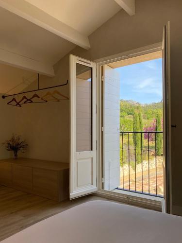 Double Room with Mountain View