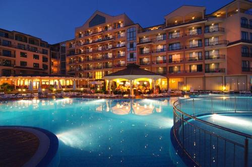 숙소 외관, Diamant Residence - Private Apartment - BSR in 네세바르 시티 센터