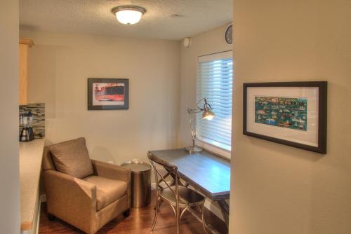 Captain Gray`s Landing Condo - Oyhut Bay Seaside Village - image 2