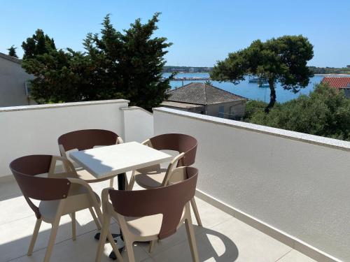 Apartments Emanuela - Near Centar & Beach, Novalja - Rab Apartments Emanuela - Near Centar & Beach, Novalja - Rab