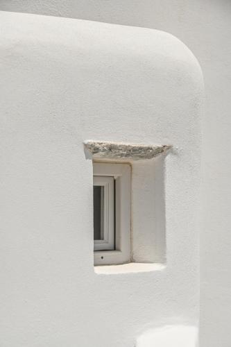 Naxian Queen Luxury Villas & Suites - image 4