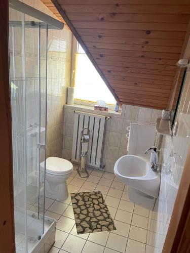 Esther Apartman - image 9