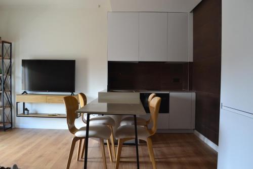 Sui's Home, Tirana (photo 10)
