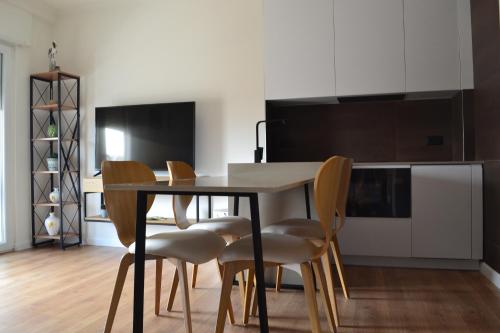 Sui's Home, Tirana (photo 9)