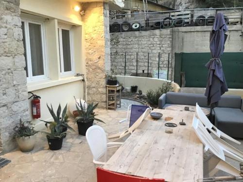 appartement familiale avec extérieur sympas pour profité du soleil - Location saisonnière - Marseille