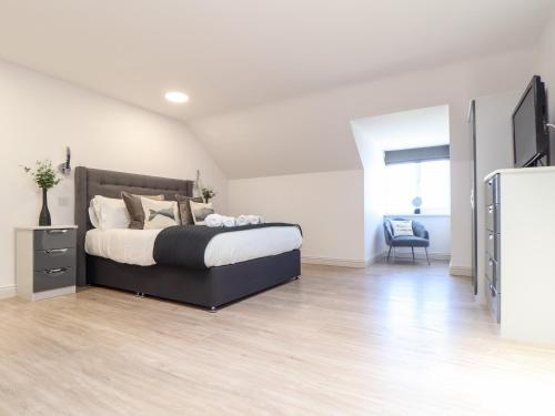 Penthouse 23 Penthouse 23