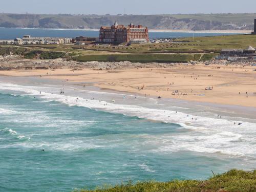 Penthouse 23 Penthouse 23