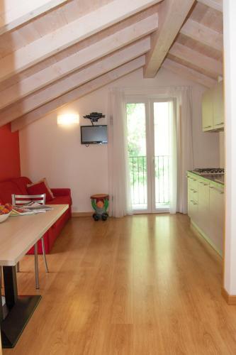 Residence CaFelicita - Apartments Lake View - Infinity Pool - Jacuzzi - Accommodation - Gravedona