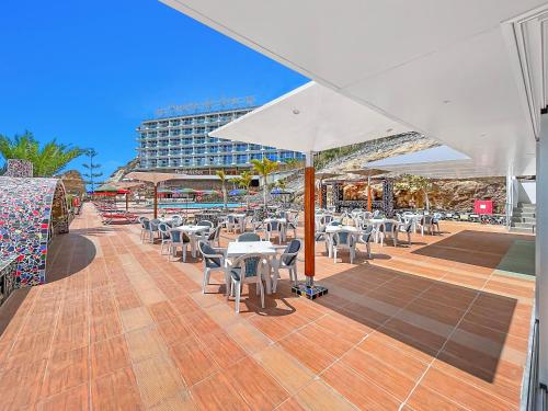 Punta Del Rey Only Adults - image 10