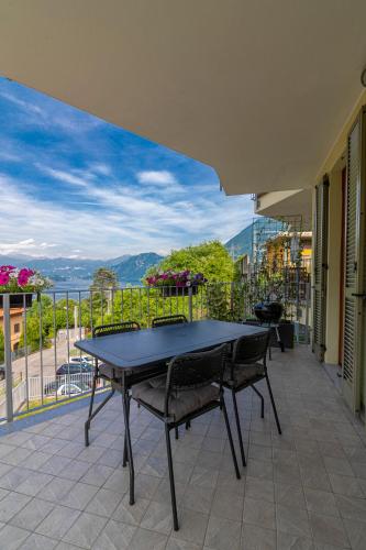 We Lake Como: lake view apartment, feeling home in charming Argegno
