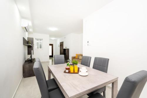 Vela Blu Apartments - image 10