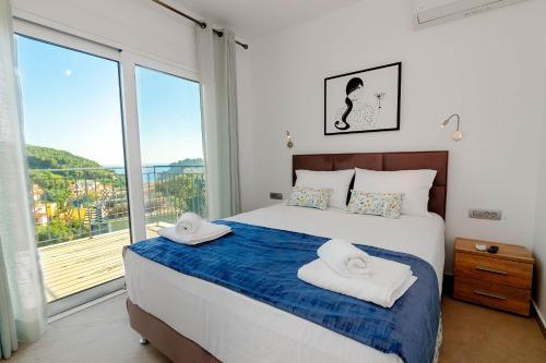 Apartment with Sea View image 10