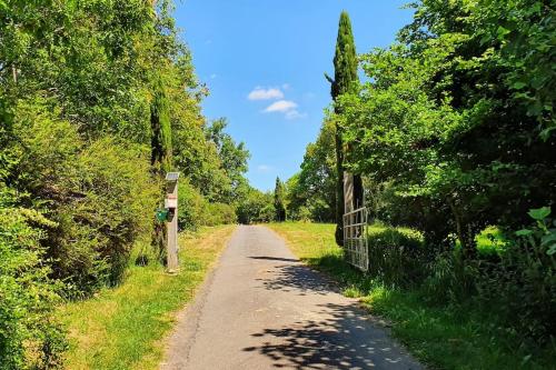 Tout le confort au milieu d'un parc botanique