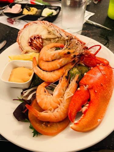 De L'Etang - image 9