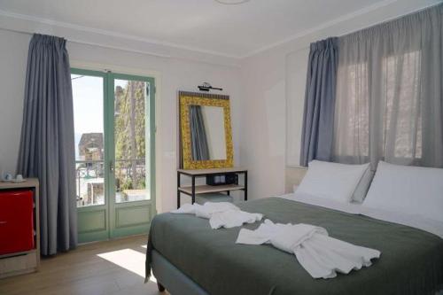 Saint george Hotel Parga — Photo 3