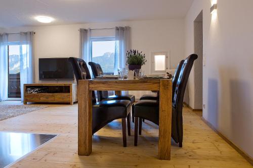 設施, Apartment Schafbergblick mit Balkon in 蒙德西