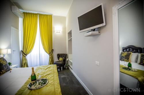 Chic & Town Luxury Rooms - image 5