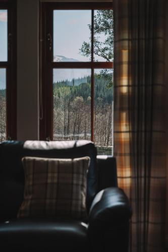 Inverskilavulin Estate Lodges - Tap to explore photos